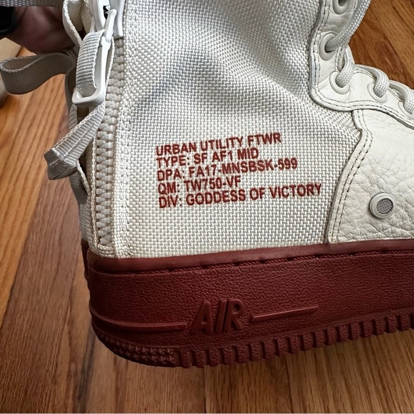 Nike SF Air Force 1 Mid Mars Stone Sneakers Shoes Ivory Red Retro Men’s Size 8.5 - Picture 4 of 14